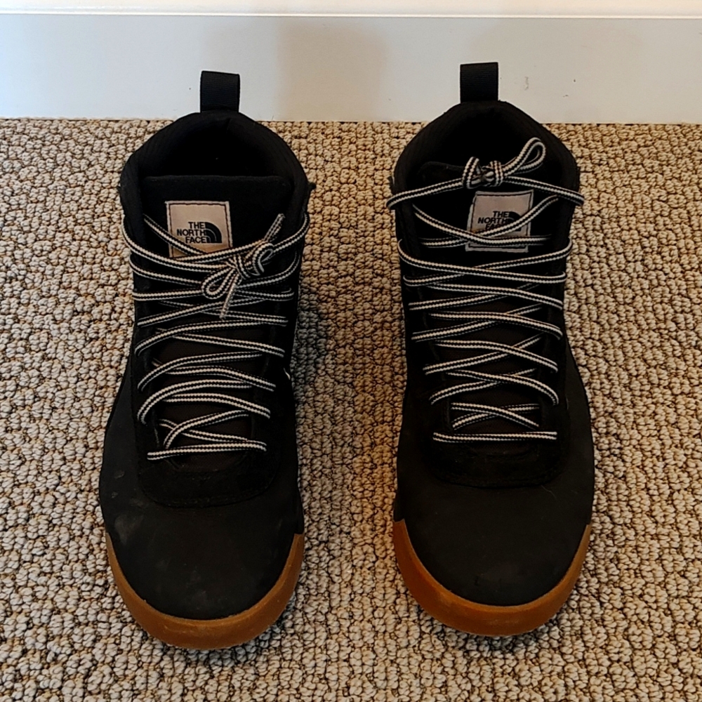Northface Larimer Mid Waterproof Boots
